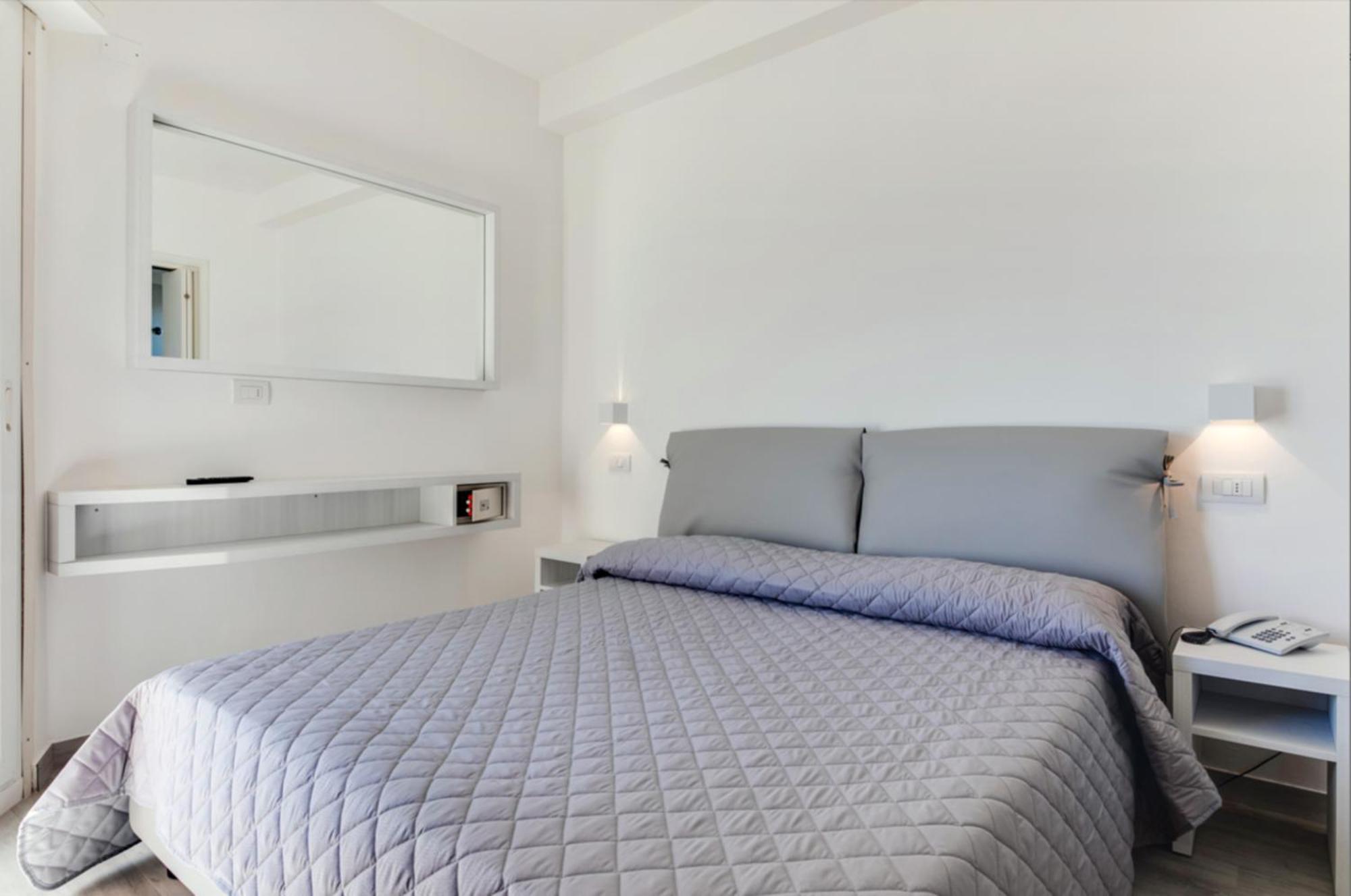 Marittimo Riccione - Hotel Clipper Fronte Mare Esterno foto
